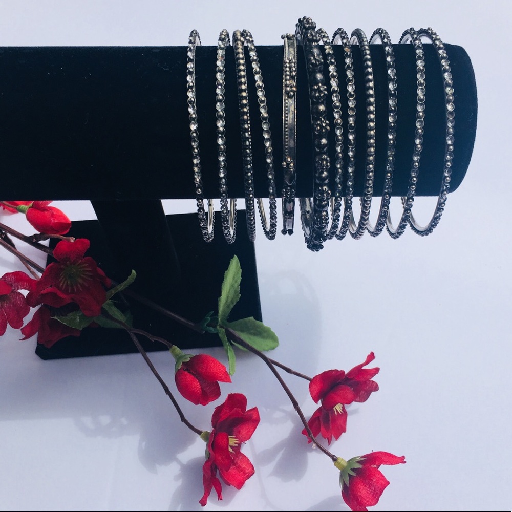 Boho Pewter Tone Stackable Bracelets - Picture 5 of 7